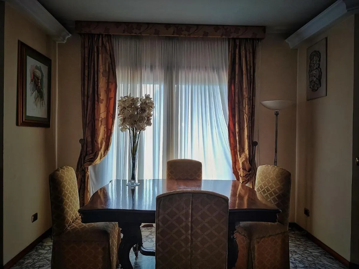 Villa Vella Syrakuzy